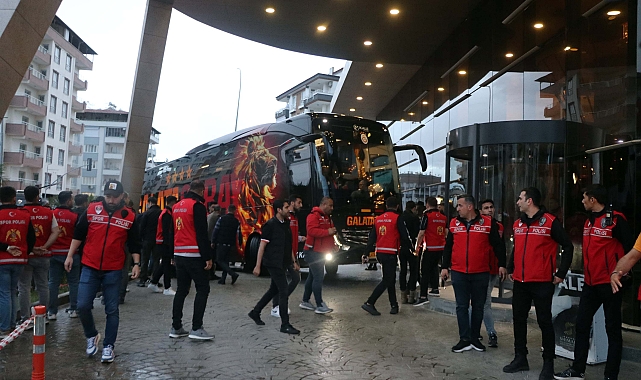 Galatasaray kafilesi, Gaziantep'te