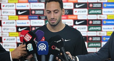 Simone Inzaghi'den Hakan Çalhanoğlu'na övgü: Kadromuzun en önemli oyuncularından biri